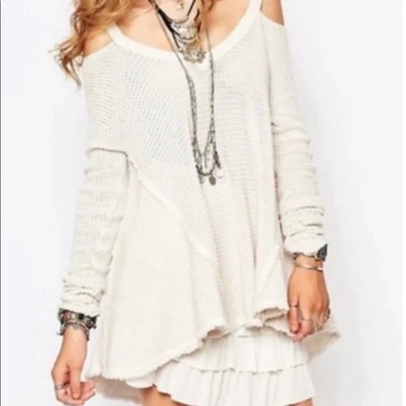FREE People Small moonshine cold shoulder sweater top - Picture 2 of 8